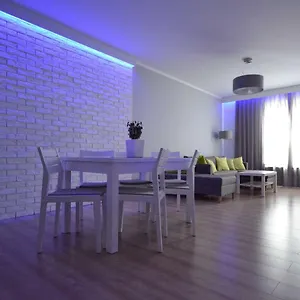 https://grand-de-luxe-solna.kolobrzeghotels.com